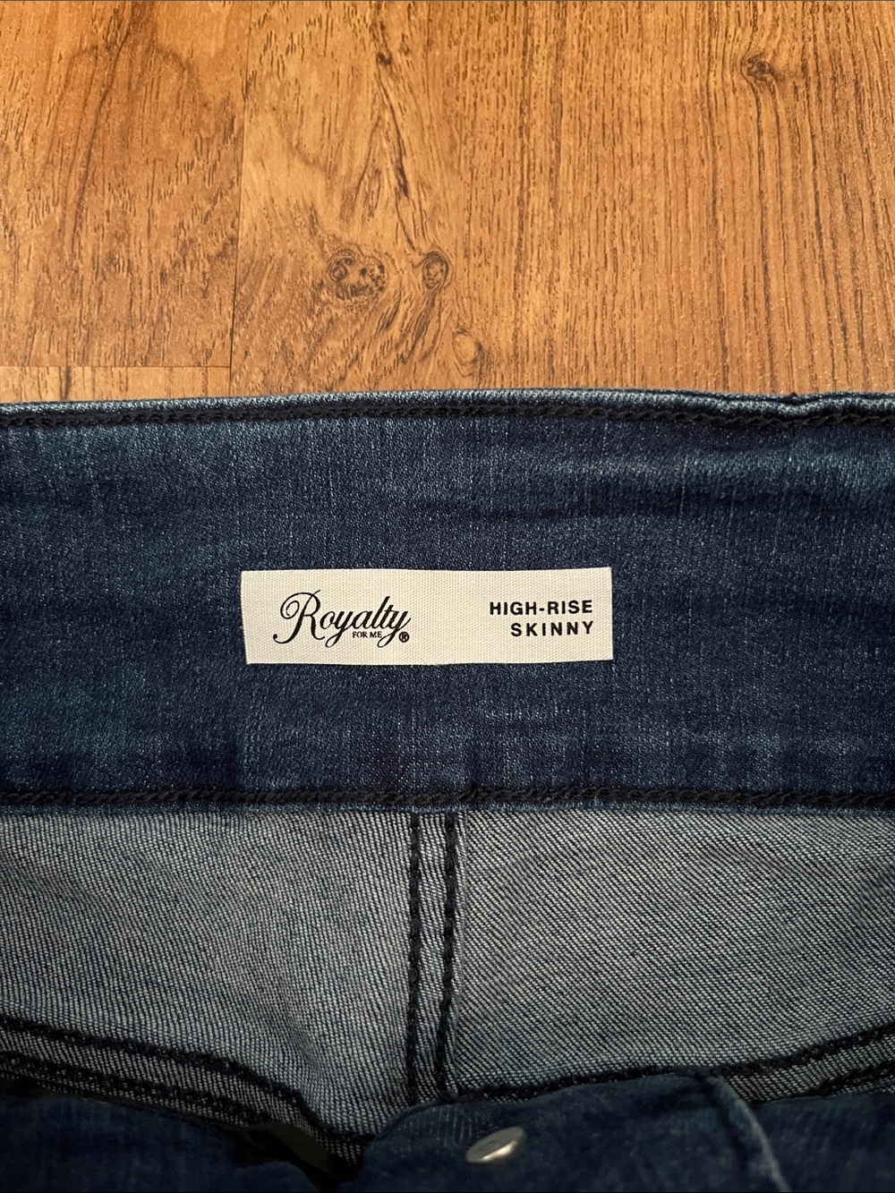 NWOT Royalty for Me High-Rise Skinny Jeans - Picture 3 of 6